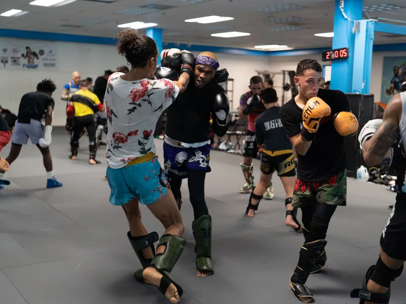 Groepsles kickboksen bij Donker Sport in Zaltbommel